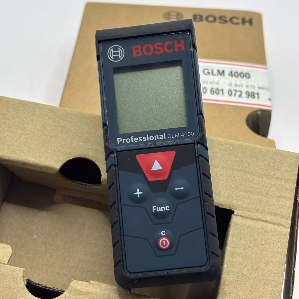 BOSCH GLM 4000 Medidor de Dist - Test Instruments avaliação e preço